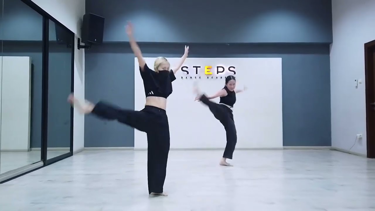 LOSE CONTROL - TEDDY SWIMS | Contemporary Dance Choreography by Jessy Nirmala