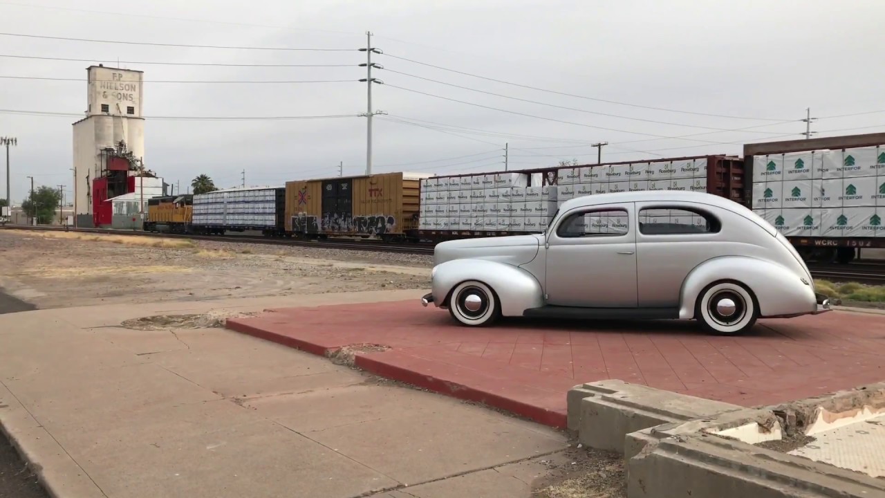 1940 Ford Sedan