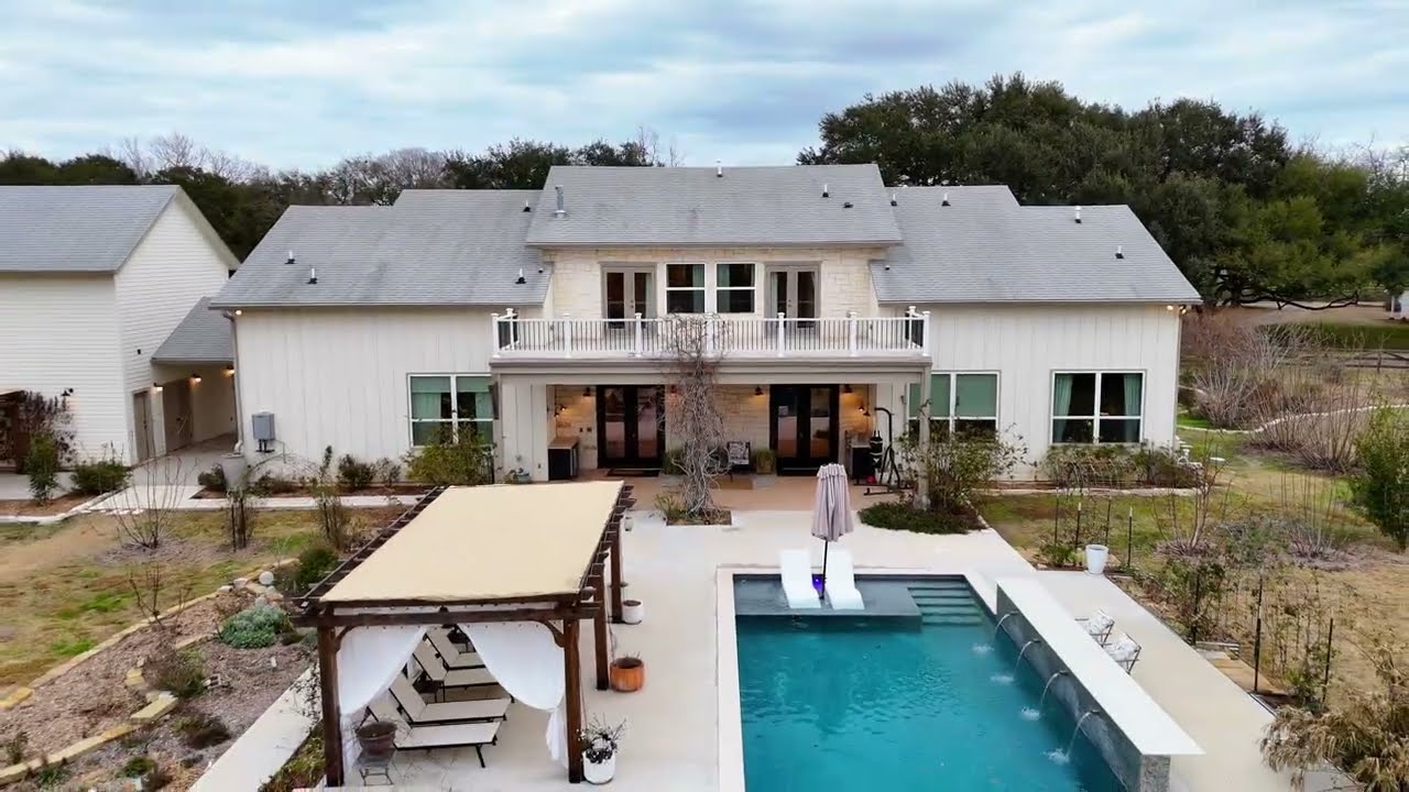 4700 Silverbelle Court