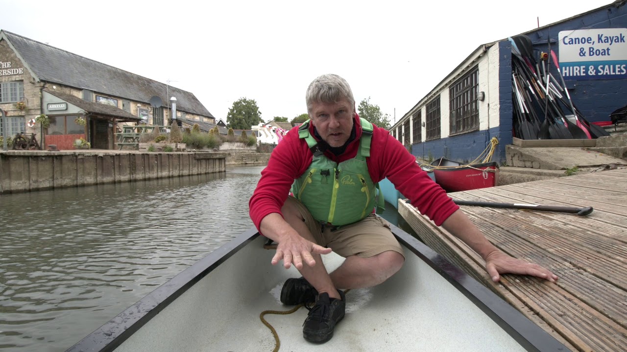 Double Canoe Entering and Exiting