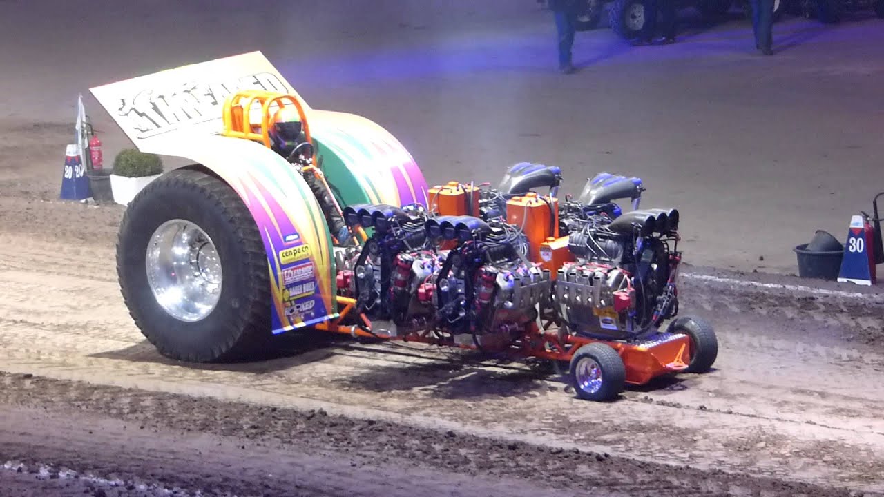 Cross Threaded Tractor Pulling Ahoy 2014