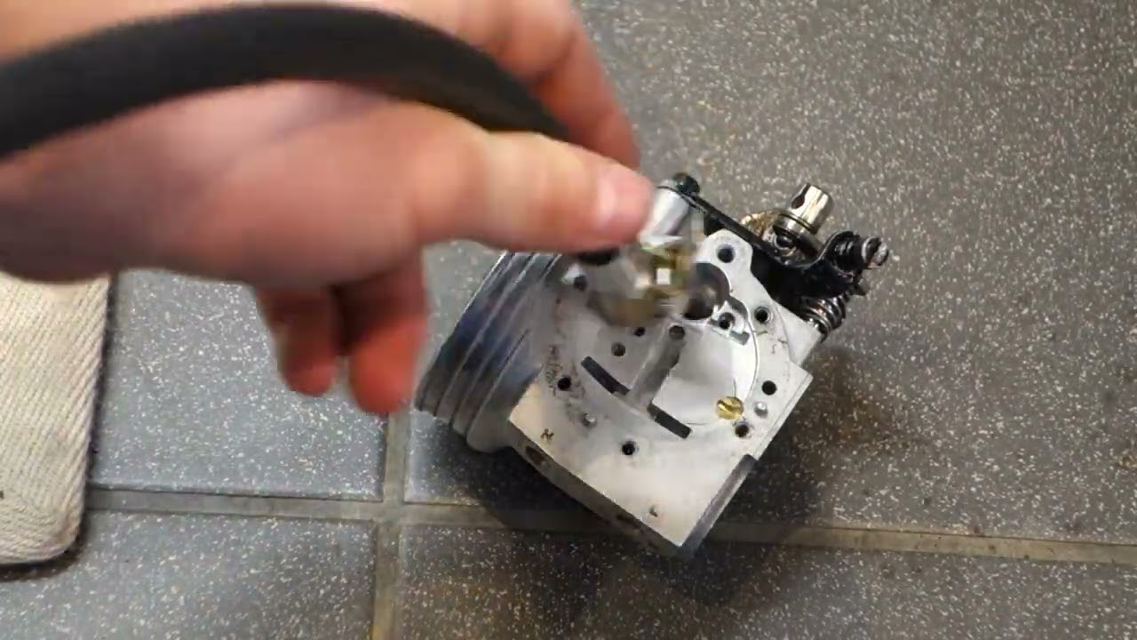 How to - Rebuild Tillotson hw-27a x30 carb
