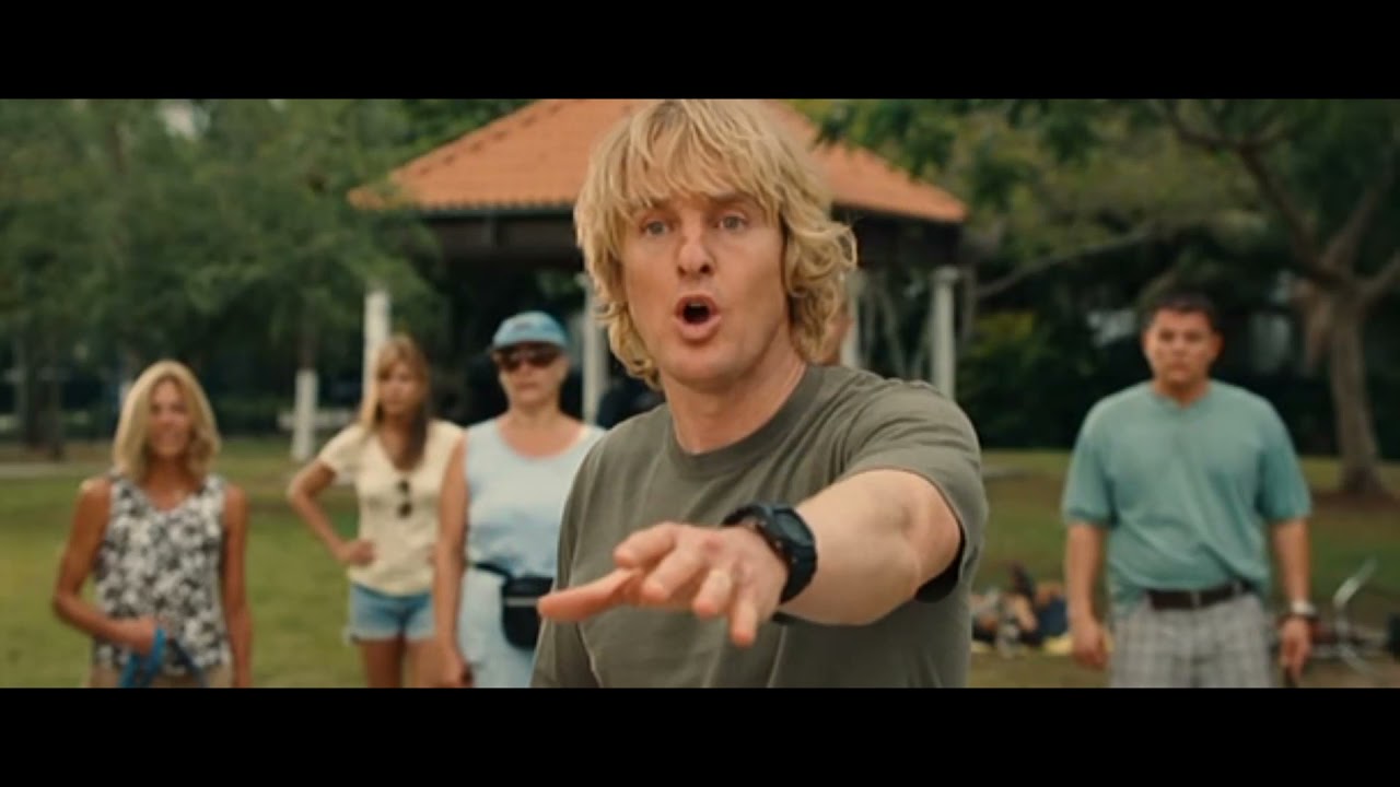 Tráiler Una pareja de tres (Marley & Me)