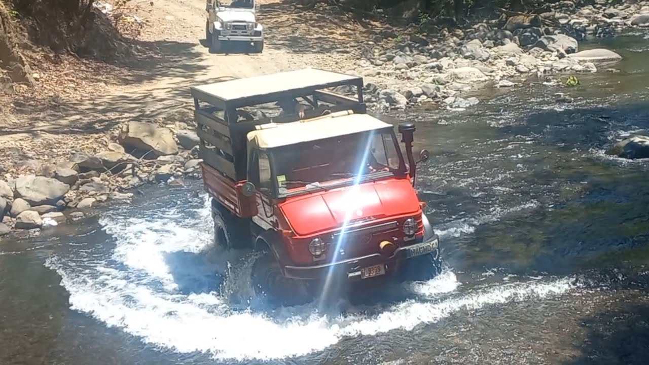 Río Barranquilla,  límite entre Zapotal y Carrera Buena. Gira 4×4