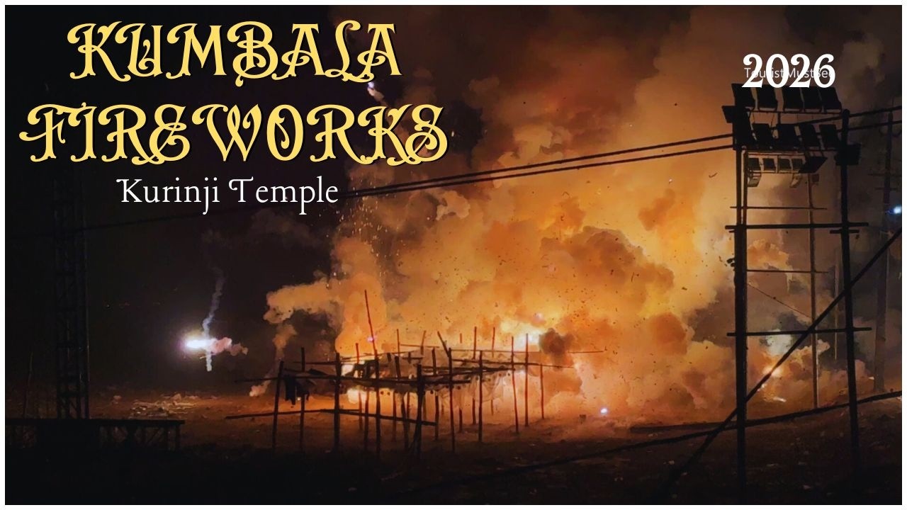 The Grand Vedikettu: Kumbala Fireworks at Thayineri Kurinji Temple 💥#touristmustsee #kurinjitemple