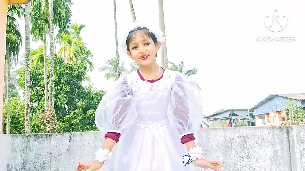 ফুলে ফুলে ঢোলে ঢোলে #Riktashree #video #like#subscribe 