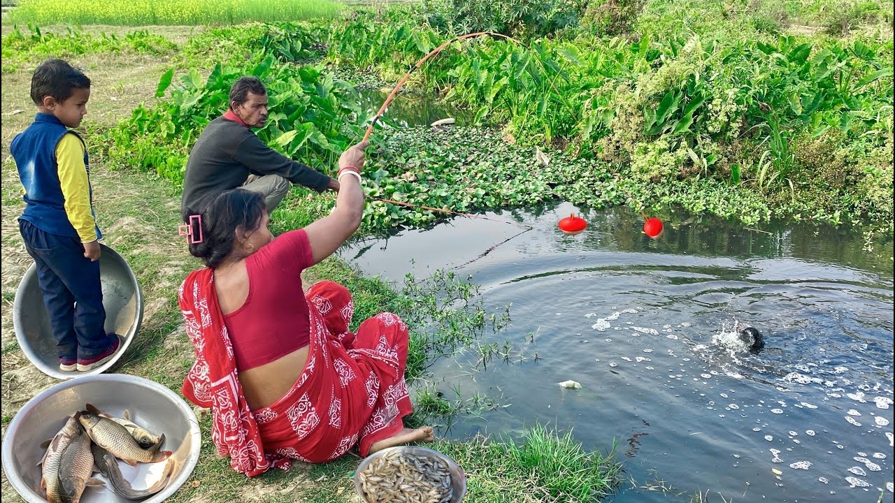 Unique hook Fishing Video🎣🎣|| Two village fisharman fishing in canal with hook | Best hook fishing