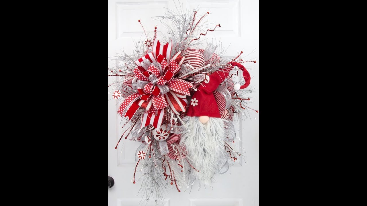 How to Make a Gnome Santa Face Wreath Tutorial