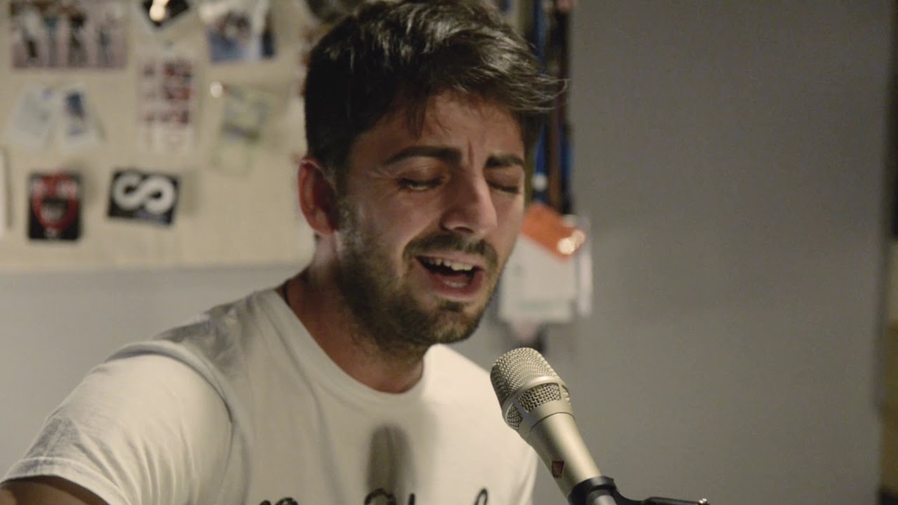 Claudiu Daniele | Life ain't perfect (Live in Studio)