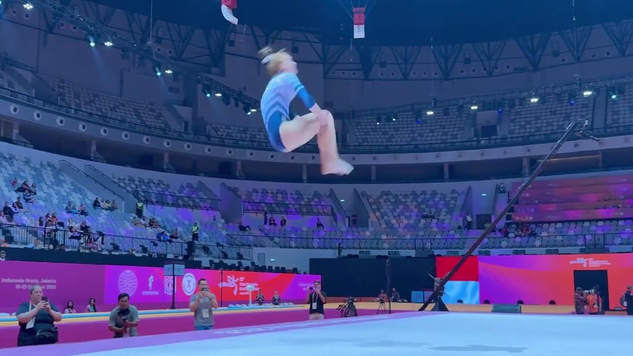 Dulcy Caylor's 🇺🇸 AMAZING Combo on Floor - Podium Training World Championships 2025