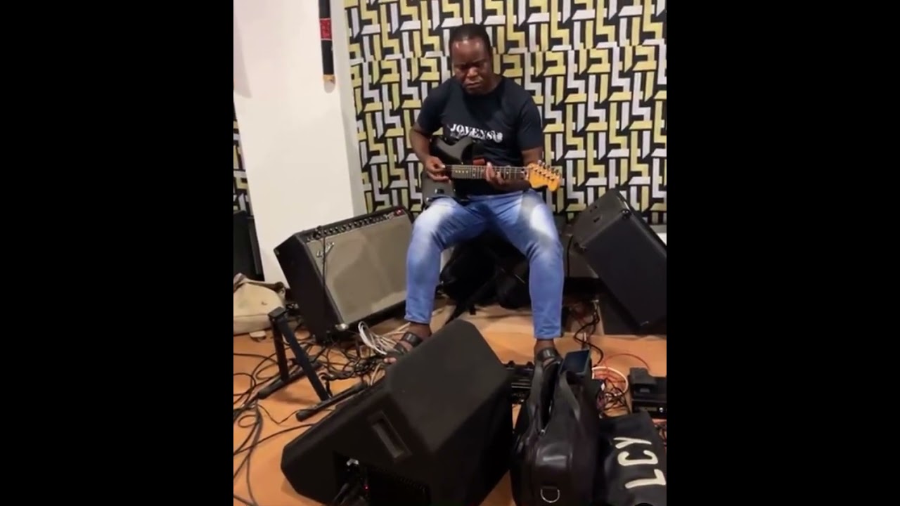 Didi da Mãe Preta- Aywe ngongo jami