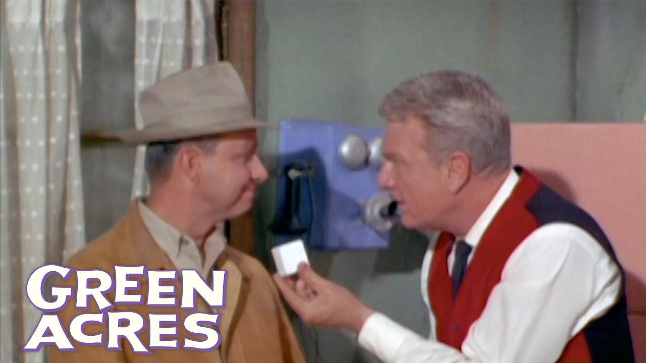 Oliver's Chicken Lays Square Eggs | Green Acres