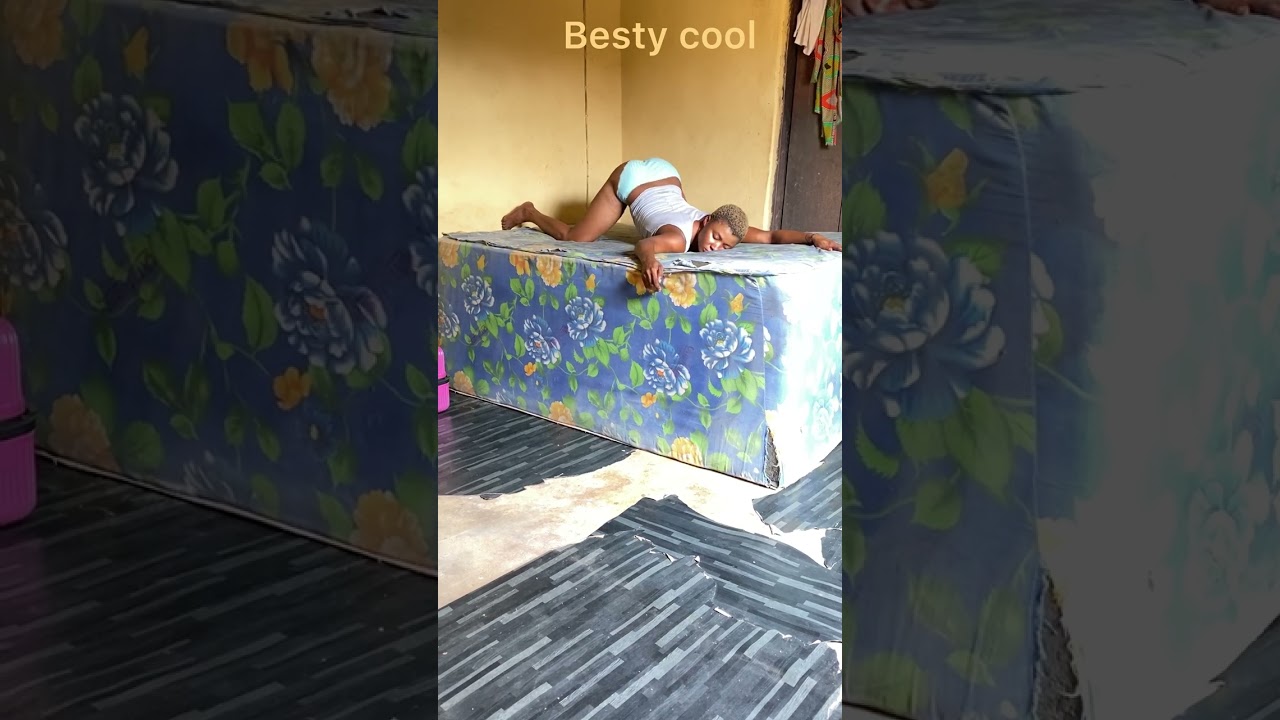She was so cool with the invisible spirit #subscribers #viralvideo #viral 
