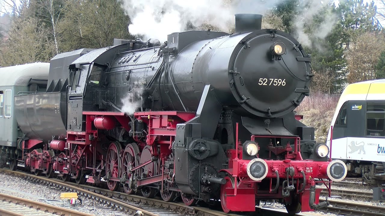 Der Hohenzollernexpress 2023 der EFZ mit 52 7596 von Eyach HZL- Gammertingen