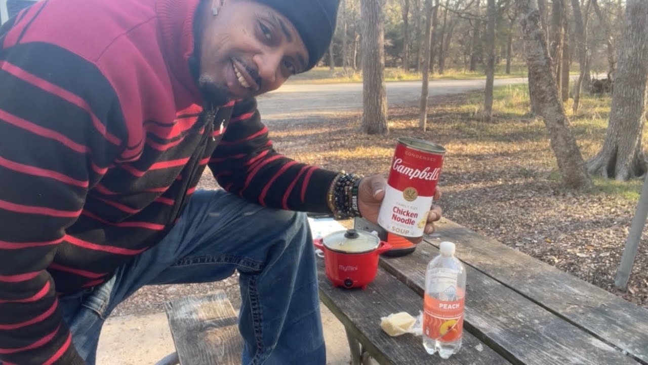 VANLIFE:HOT CHICKEN NOODLE SOUP ON A VERY COLD DAY