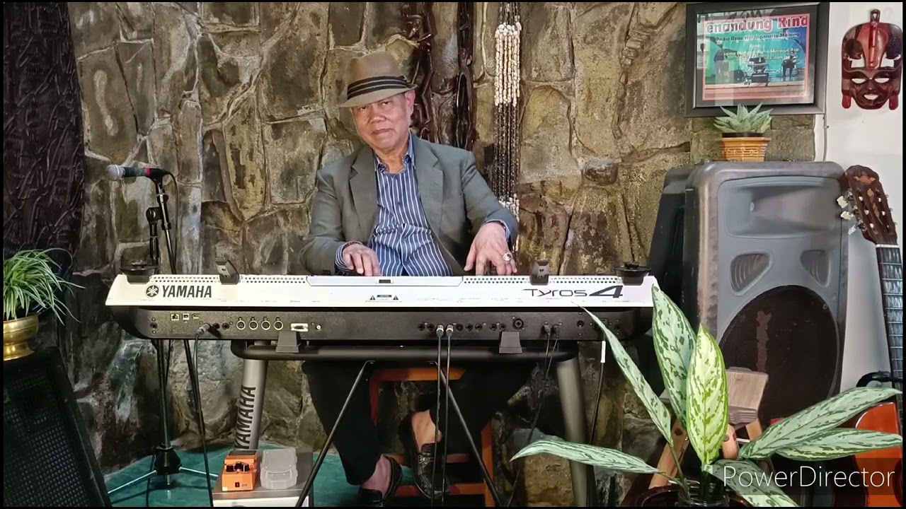 YAMAHA TYROS 4: Unforgettable - Nat King Cole - instrumental cover by Murdibjono.