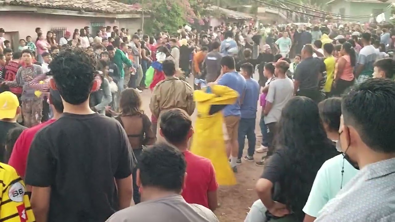 mugiganga 8 de enero barrio la isla Ajuterique Comayagua 3parte