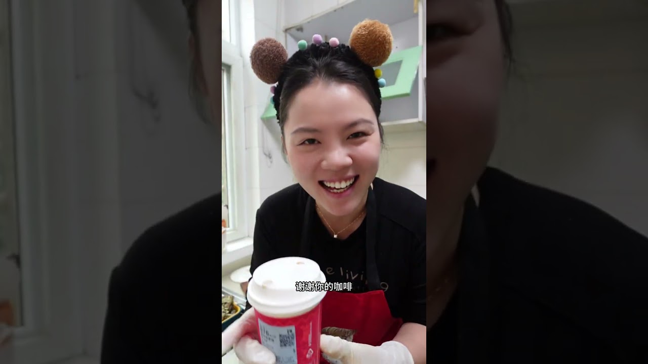 妈妈的娘家人来家里大聚餐，家里欢声笑语的，每个人脸上都洋溢着幸福的笑容，这画面太美好了#家人团聚