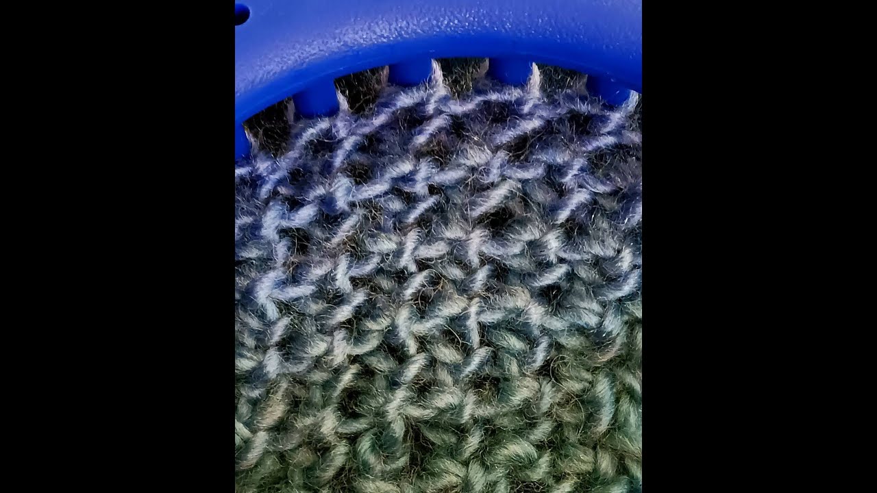 Braelund Stitch good for hats, cowls, blankets, scarves Loom Knit