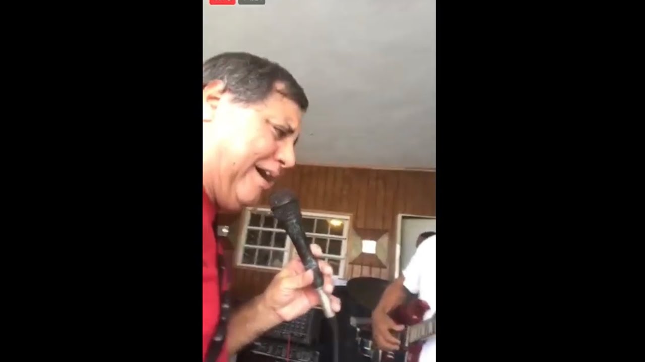 Evang. Benicio Molina Cantando Con La Orkesta Creacion!!