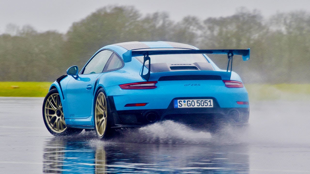 The Porsche 911 GT2 RS | Top Gear: Series 26
