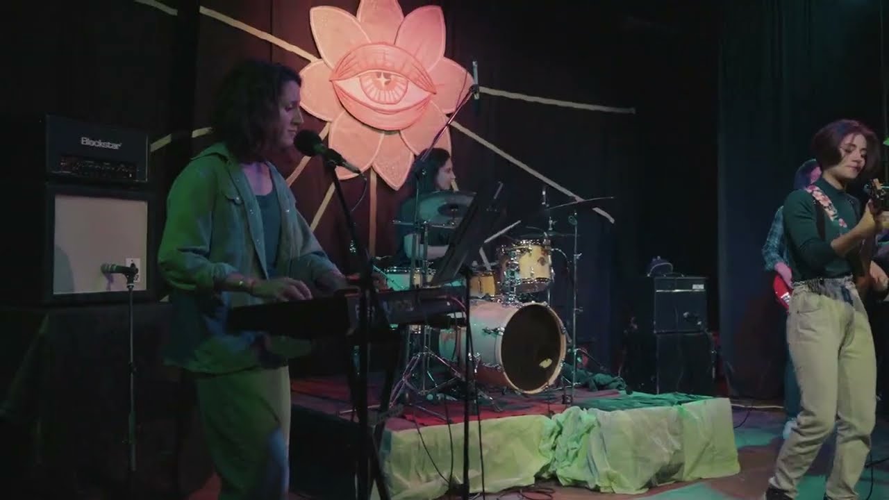 Las cosas que no uso - Fresias (Vivo Festival We!)
