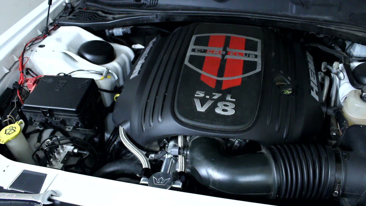 Speedlogix Front Mount Dual Chamber Billet Oil Catch Can Install on 2016 Dodge Challenger