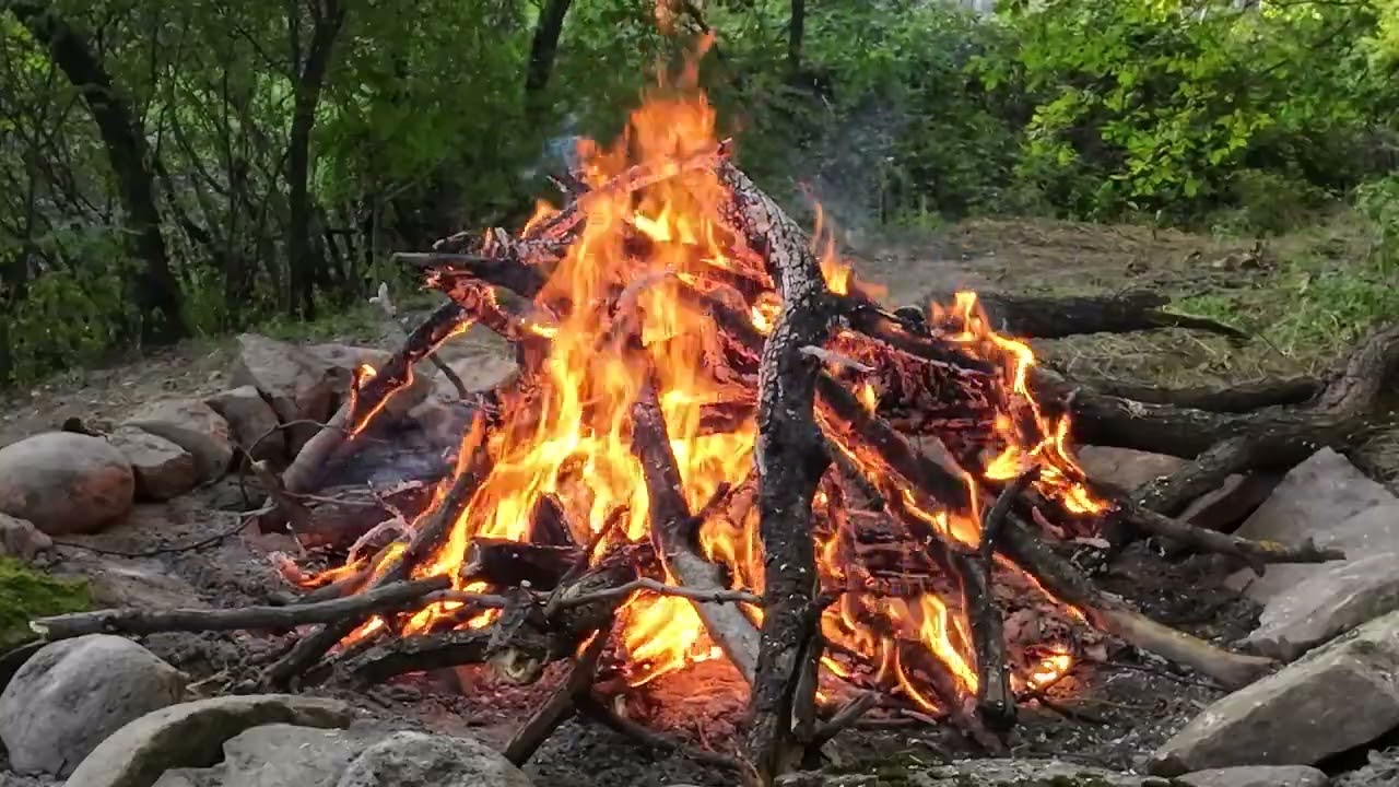 The Spellbinding Dance of Burning Fire and Magical Flames
