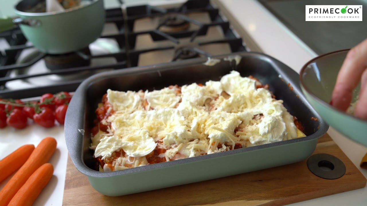 Lasagne zonder aanbakken maken in de Primecook aluminium anti-aanbak ovenschaal