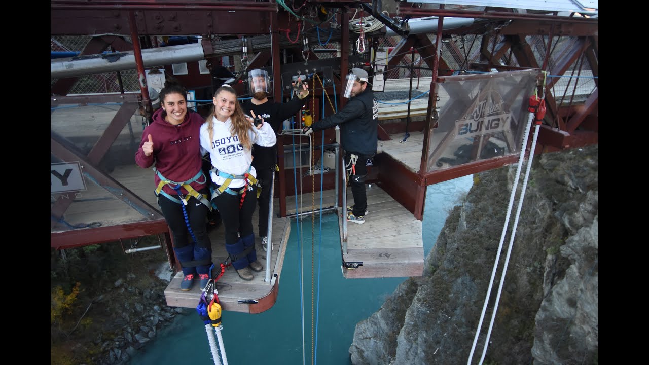 Tandem Kawarau Bungy Jump!