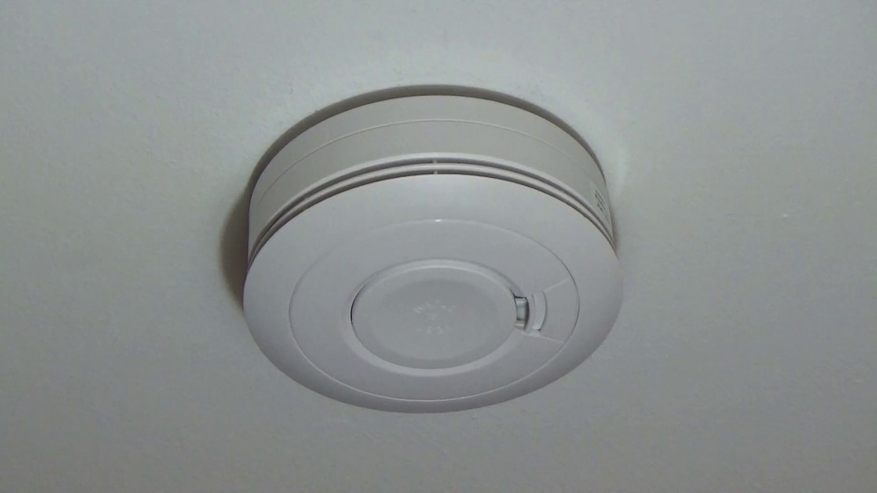 Ei650w Funkrauchmelder - Testfunktion und ausgel&ouml;ster Alarm