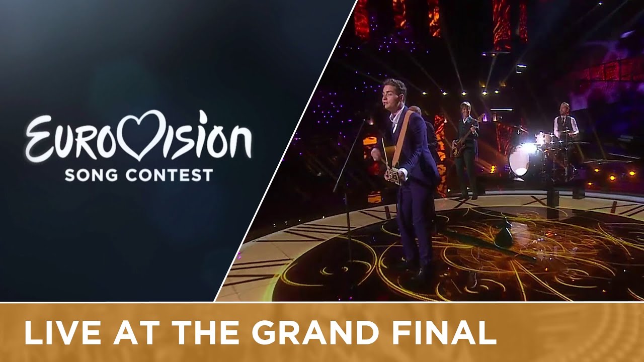 Douwe Bob - Slow Down (LIVE) | Netherlands 🇳🇱 | Grand Final | Eurovision 2016