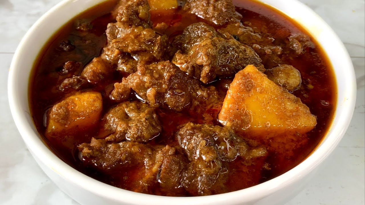 Лучший рецепт говядины с картофелем | Рецепт Alu Diye gorur mangsho | Говяжий карри | Рецепт говя...