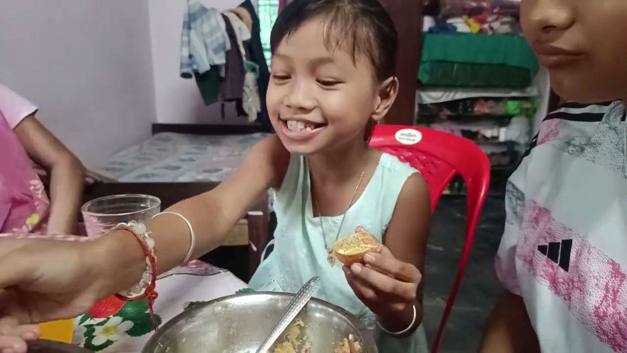 Puska chaminasi mayam ☺️😋