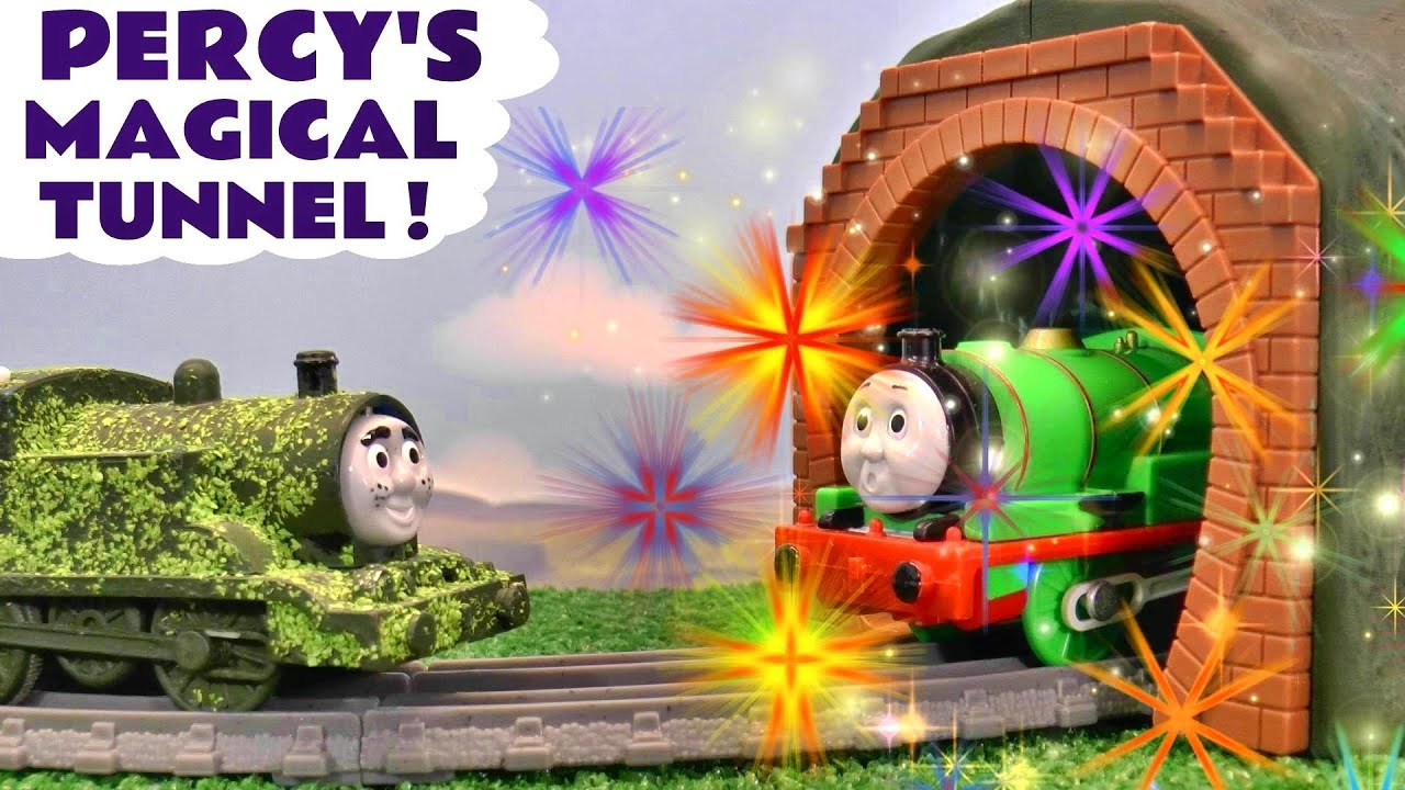Percy's MAGIC Tunnel Story With Thomas and Friends And Tom Moss