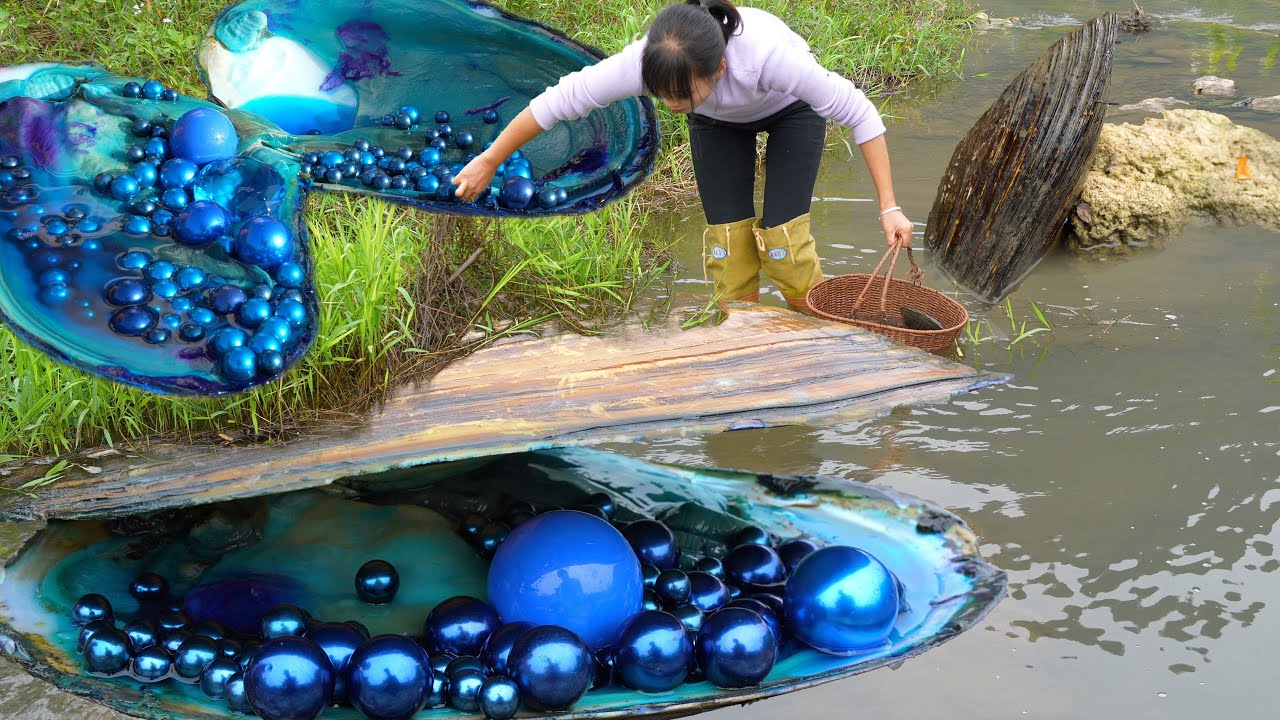 😱Clam’s Gamble: How a Girl’s Leap of Faith Turned a River Monster into a Motherlode of Pearls