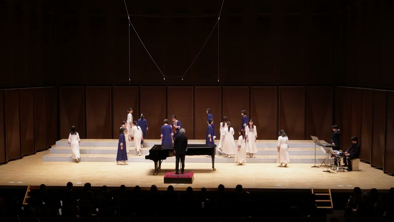 Lux Aeterna  (Ešenvals)  Gaudete! (arr. by M.Engelhardt) The Mermaids from Japan