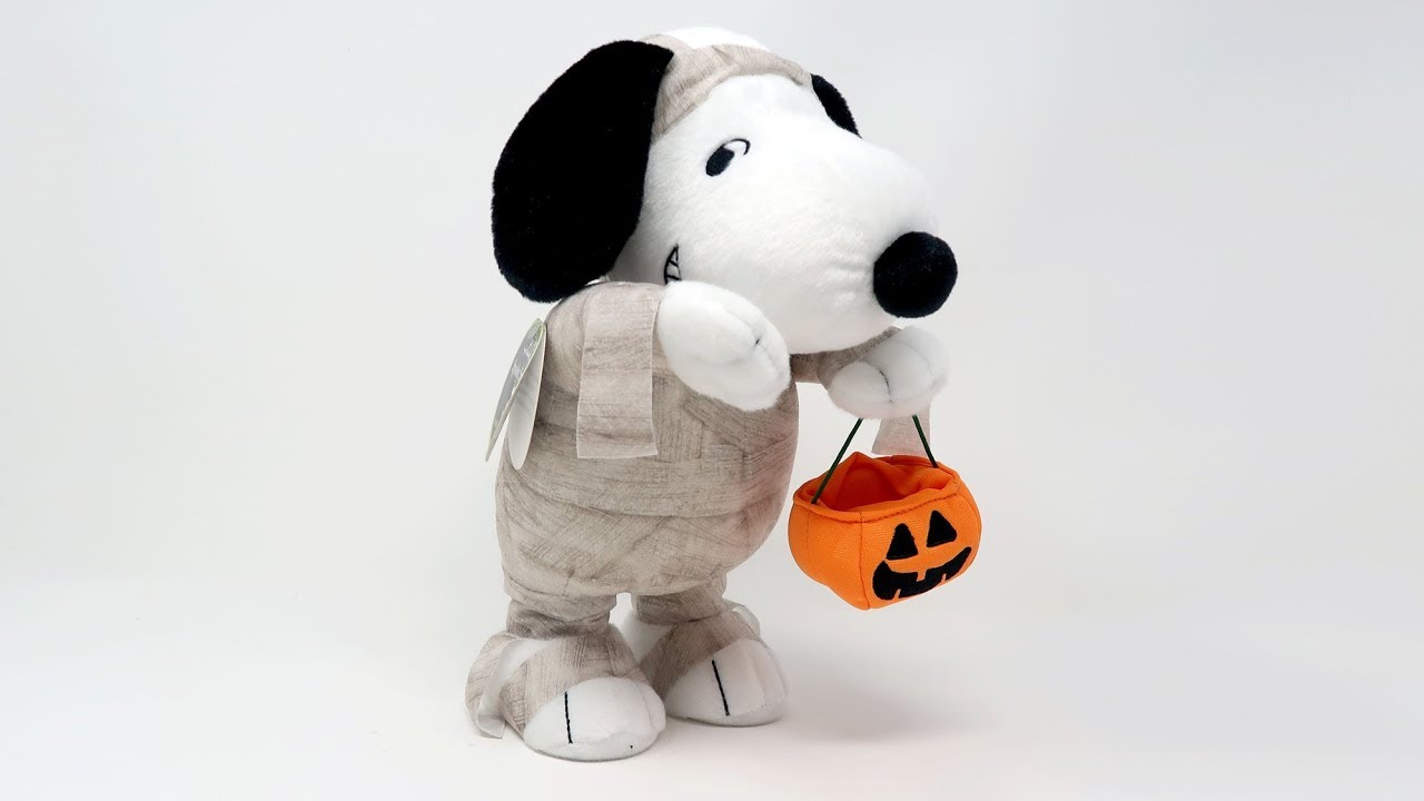 I want my Mummy, Spooky Snoopy! - Hallmark Animated Peanuts Plush | CollectPeanuts.com
