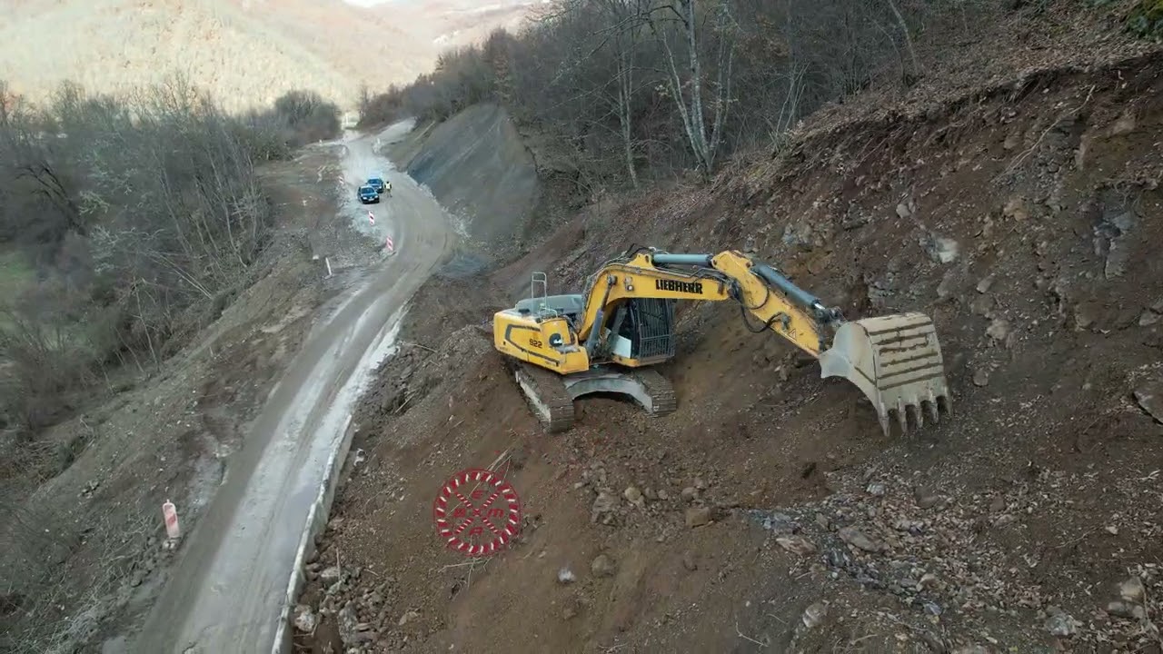 Radovi na rekonstrukciji puta Gusare (Petnjica) - Bioča (Bijelo Polje)