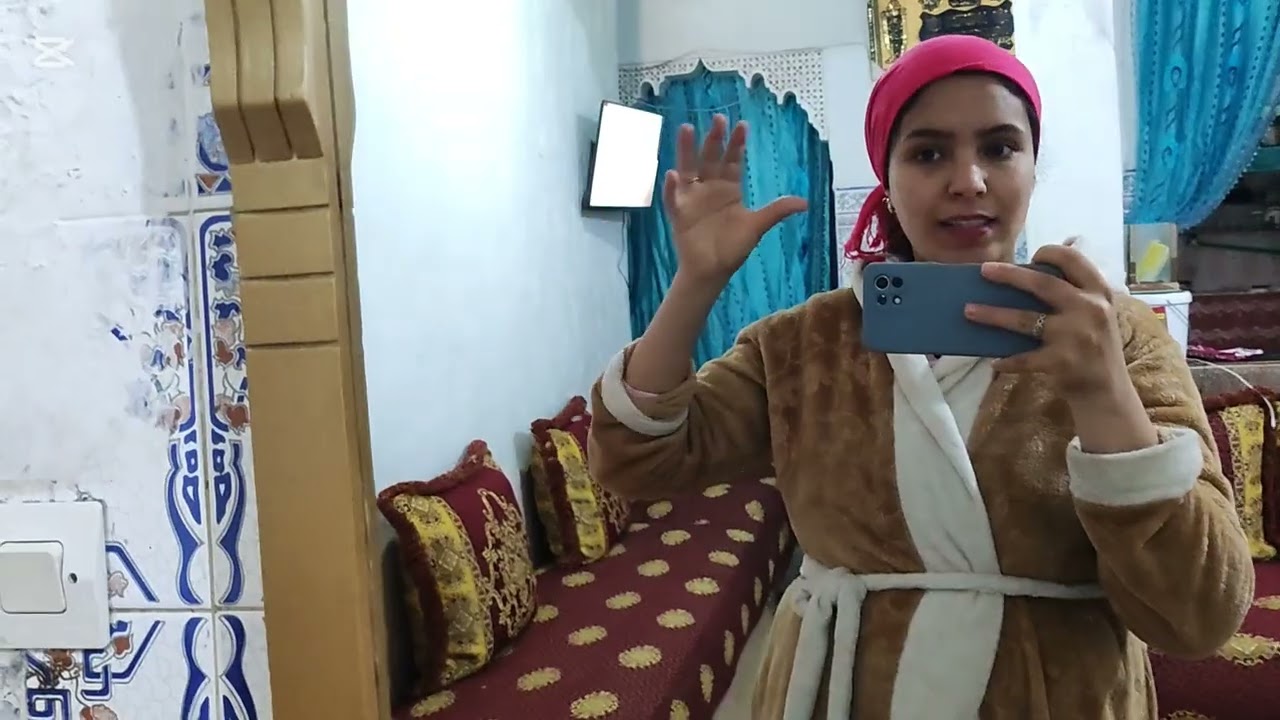 قالك قلب البرما على فمها تخرج البنت المها 😳بنتي بحالي معندهاش زهر 🥹إن الله وإن إليه راجعون🤲