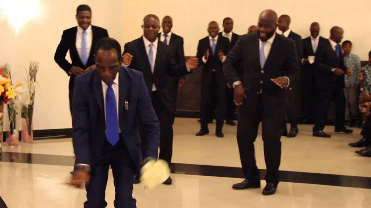 F&ecirc;te des Hommes du  25 Mai 2014 - Danse du fr&egrave;re EDDIE
