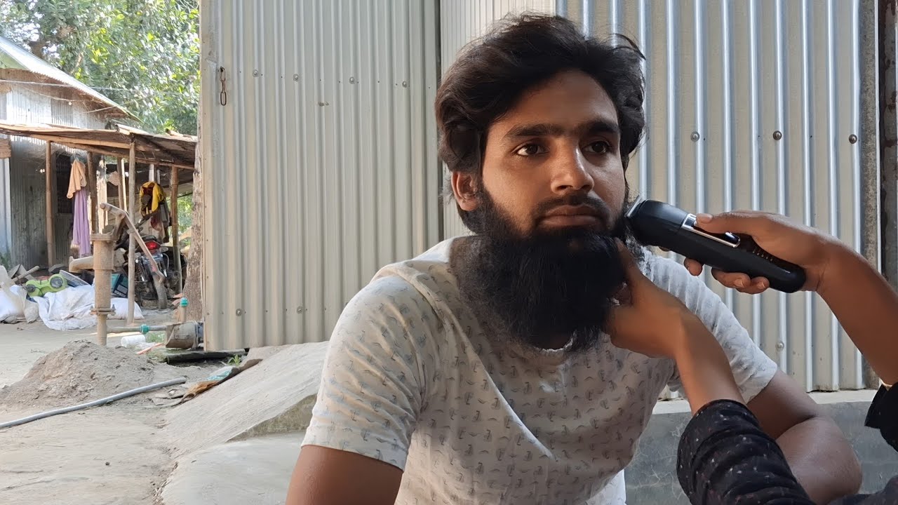 স্বামীকে কীভাবে ভালোবাসতে হয় তা তারা কে দেখলেই বোঝা যায়!|| Abu Talib 