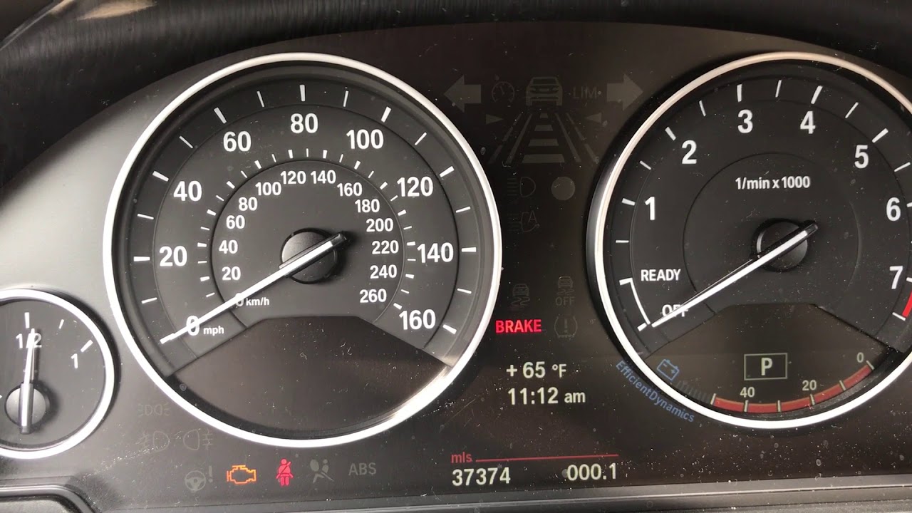 BMW 328i 2013 года — процедура сброса сервисного обслуживания