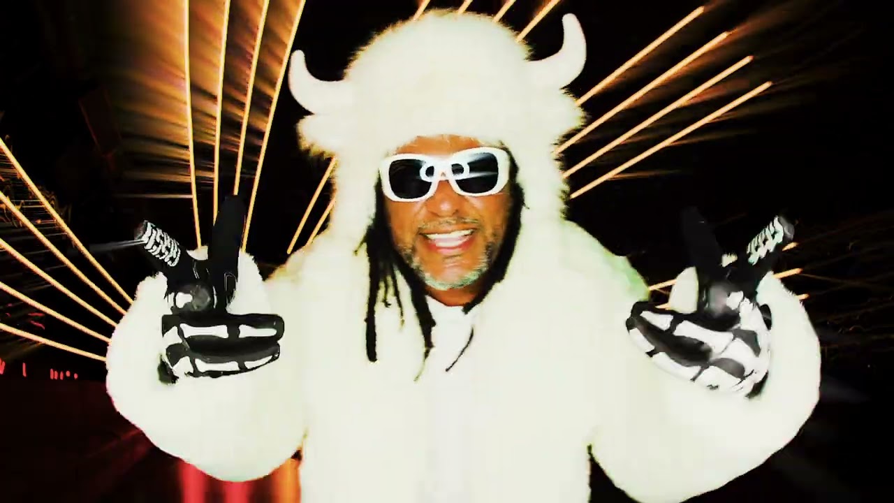 Skindred - You Got This (Official Video)