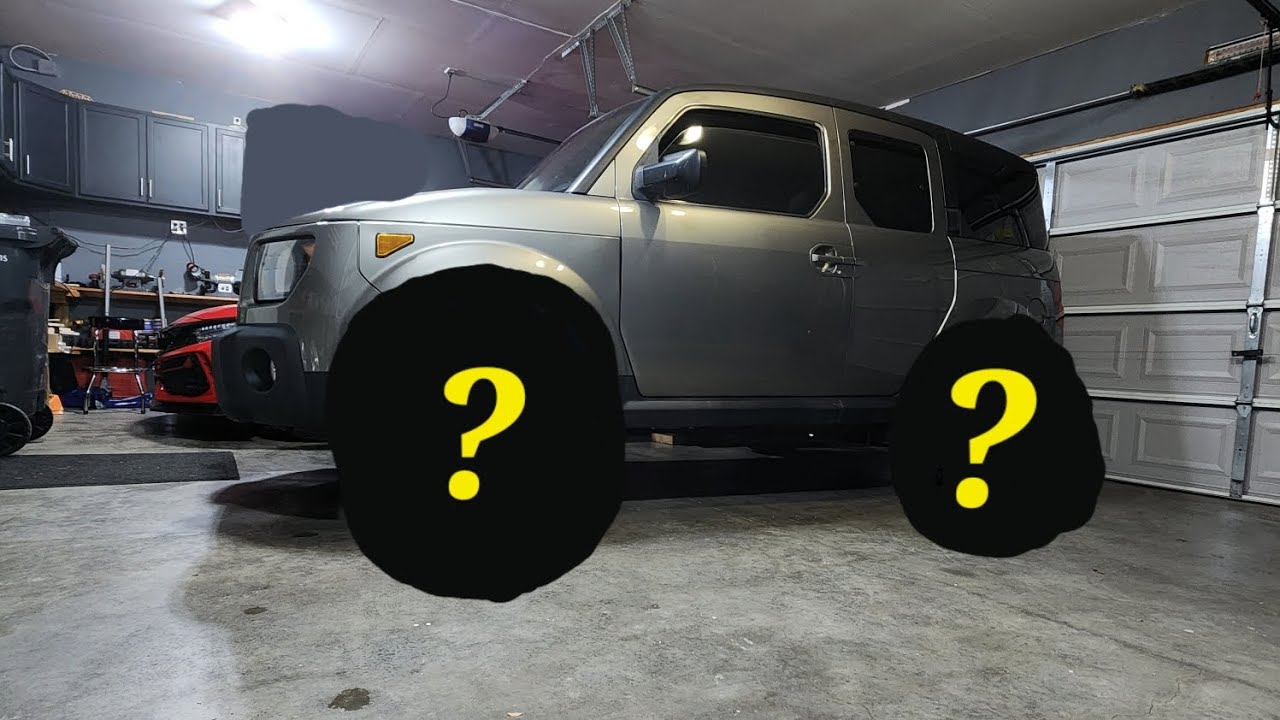 1320 Lift installed on our 2008 Honda Element. Fancy new wheels and tires too!