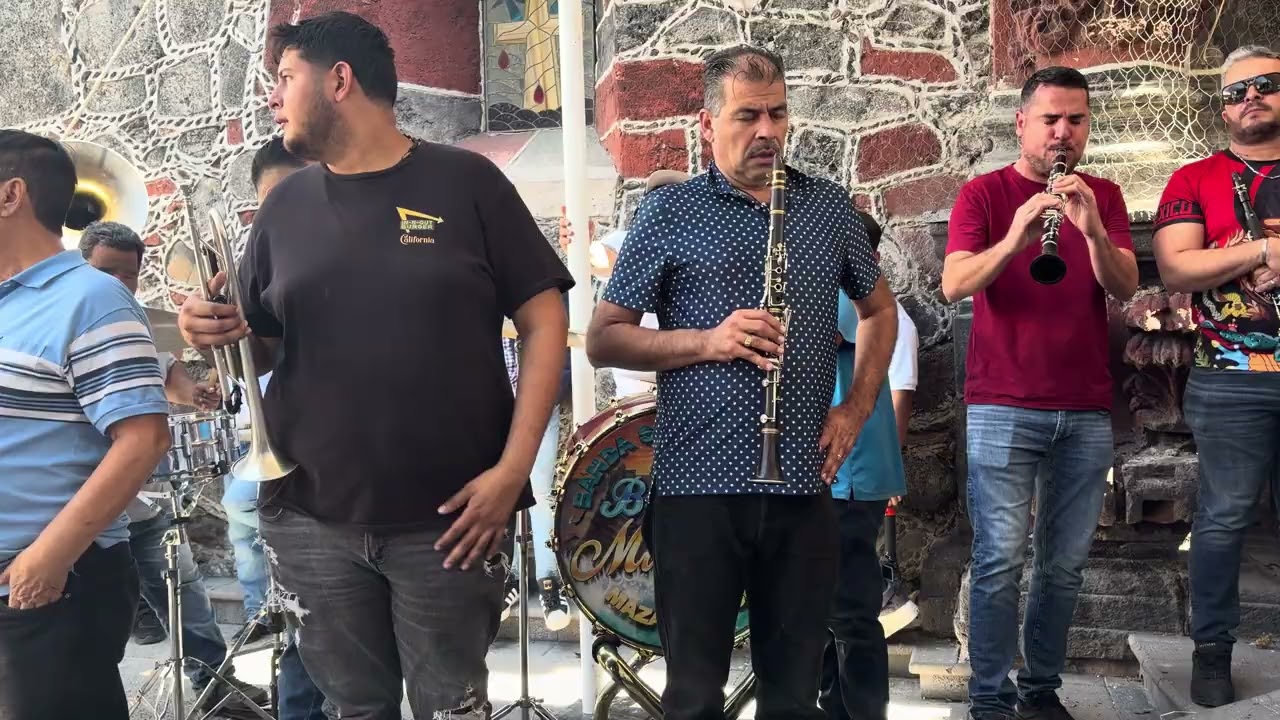 Banda Brissa Mazatleca/Cumbia Cale en visitación Edo de Méx. Org.De Pueblo en Pueblo 