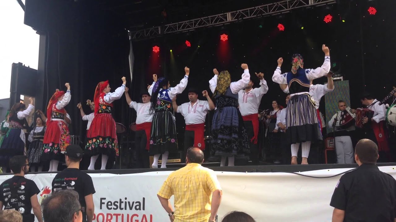 Rancho Praias De Portugal - Vira das Costas (Festival Portugal 2015)