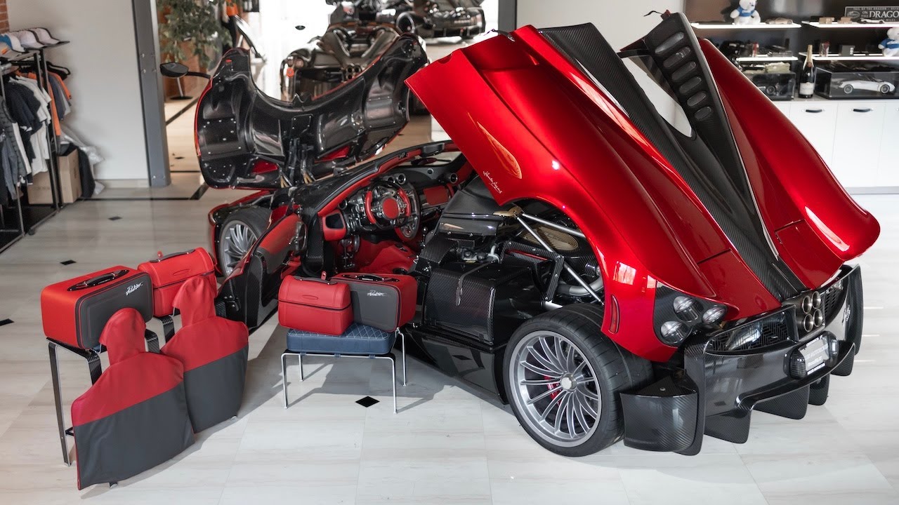 2017 Pagani Huayra Roadster 