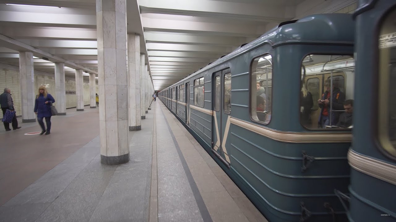 Russia, Moscow, Metro ride from Каширская to Коло́менская
