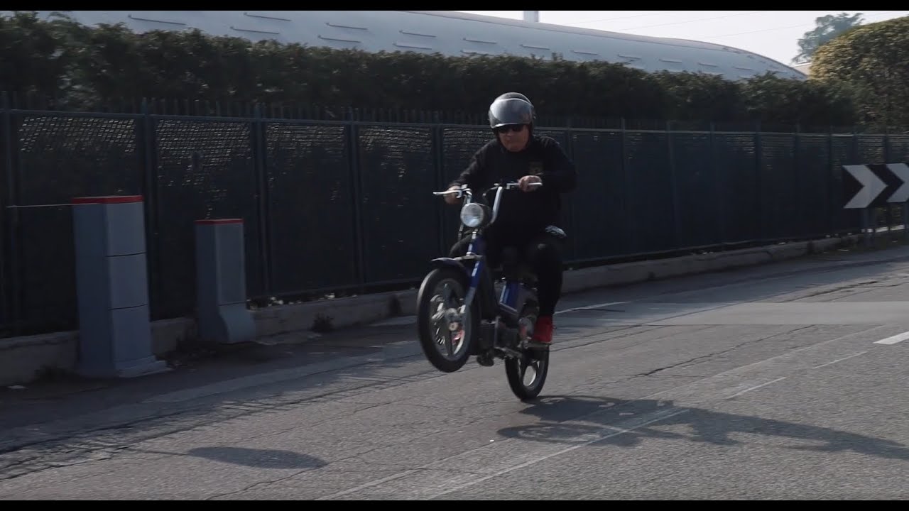 IL BOSS DELLE VESPE - UN PIAGGIO Sì DA PAURA!